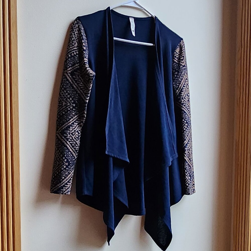 Pink Owl Navy/Tan Aztec Angled Open Cardigan Size Small